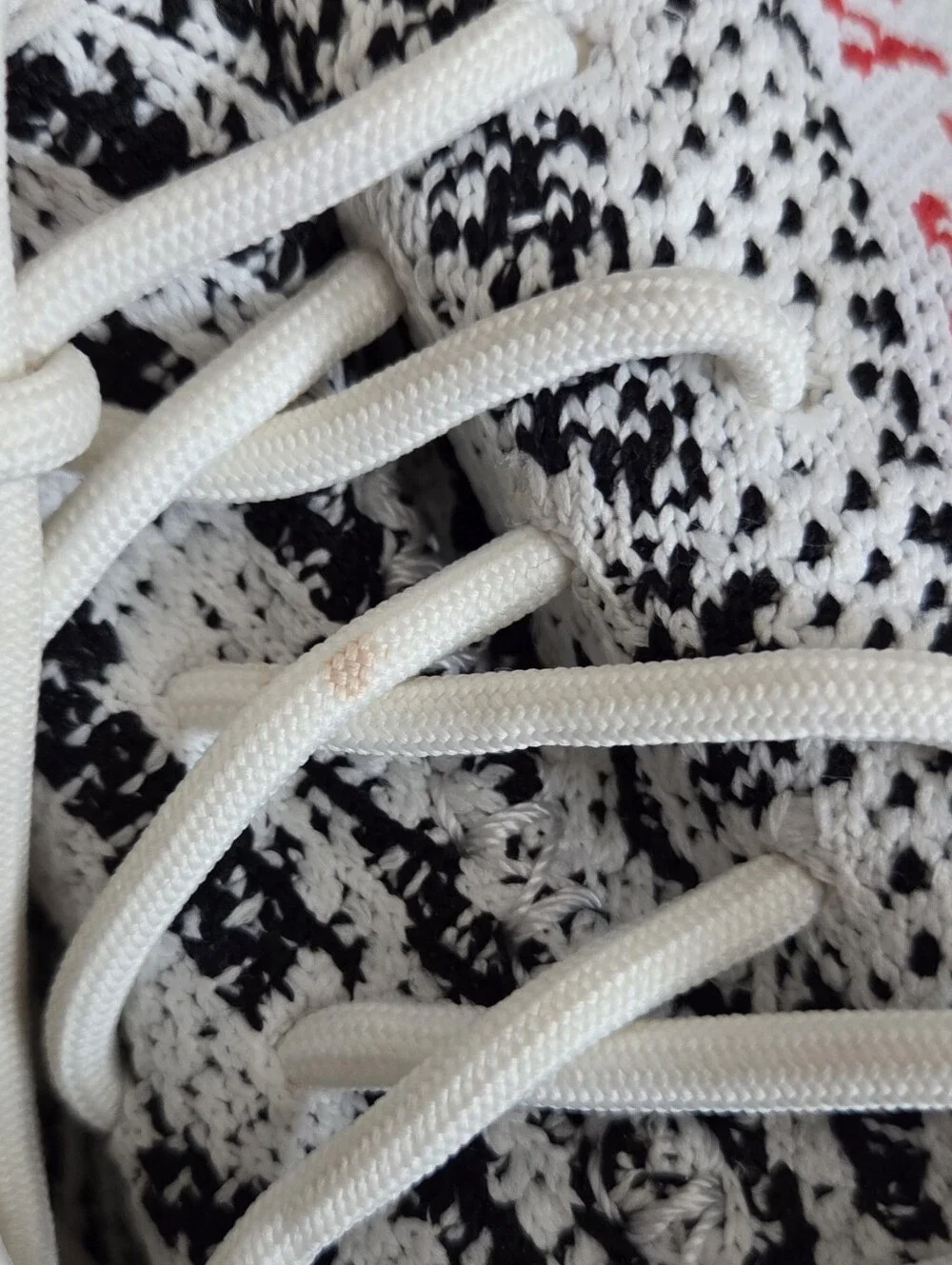 Adidas Yeezy Boost 350 V2 Zebra CP9654 Size 6 Pre-Owned